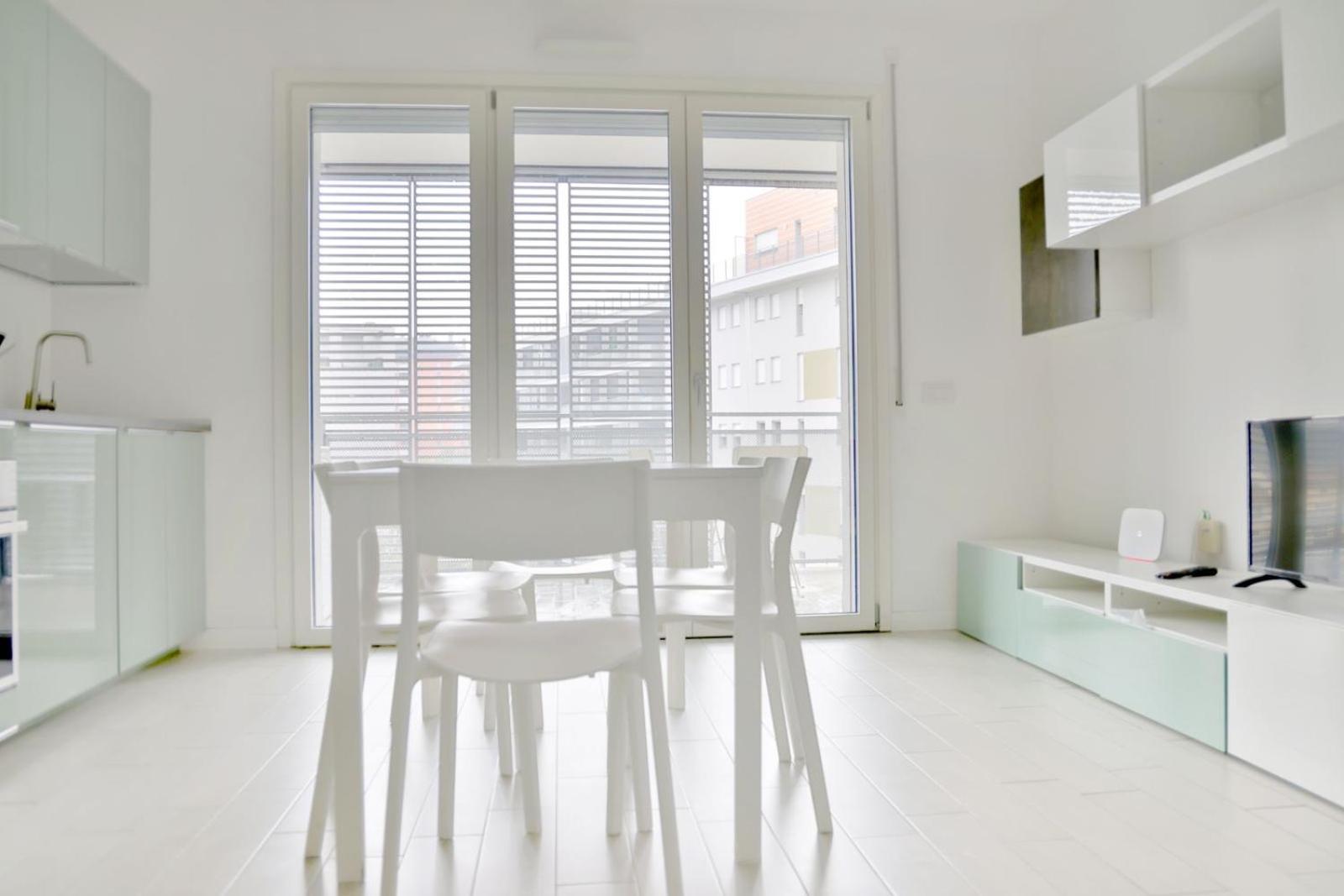 Luxury 3 Bedroom Apartment 100 Mq Next To Rho Fiera And San Siro Milan Luaran gambar