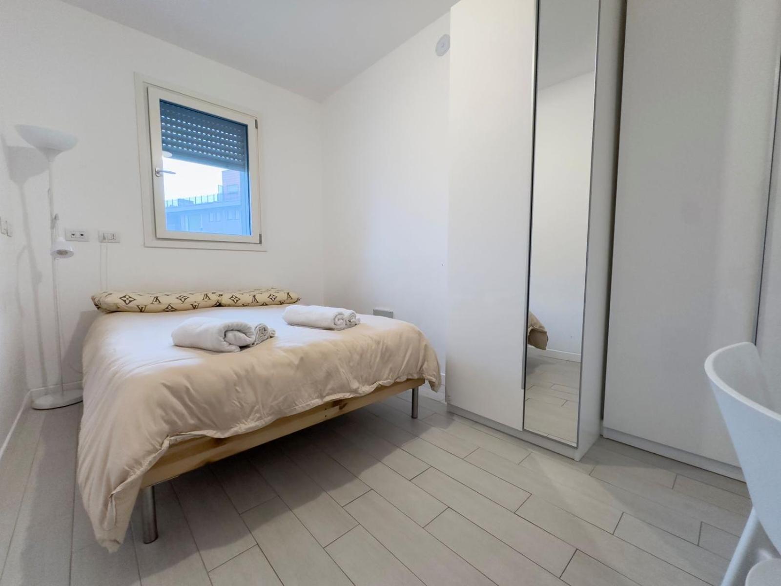 Luxury 3 Bedroom Apartment 100 Mq Next To Rho Fiera And San Siro Milan Luaran gambar